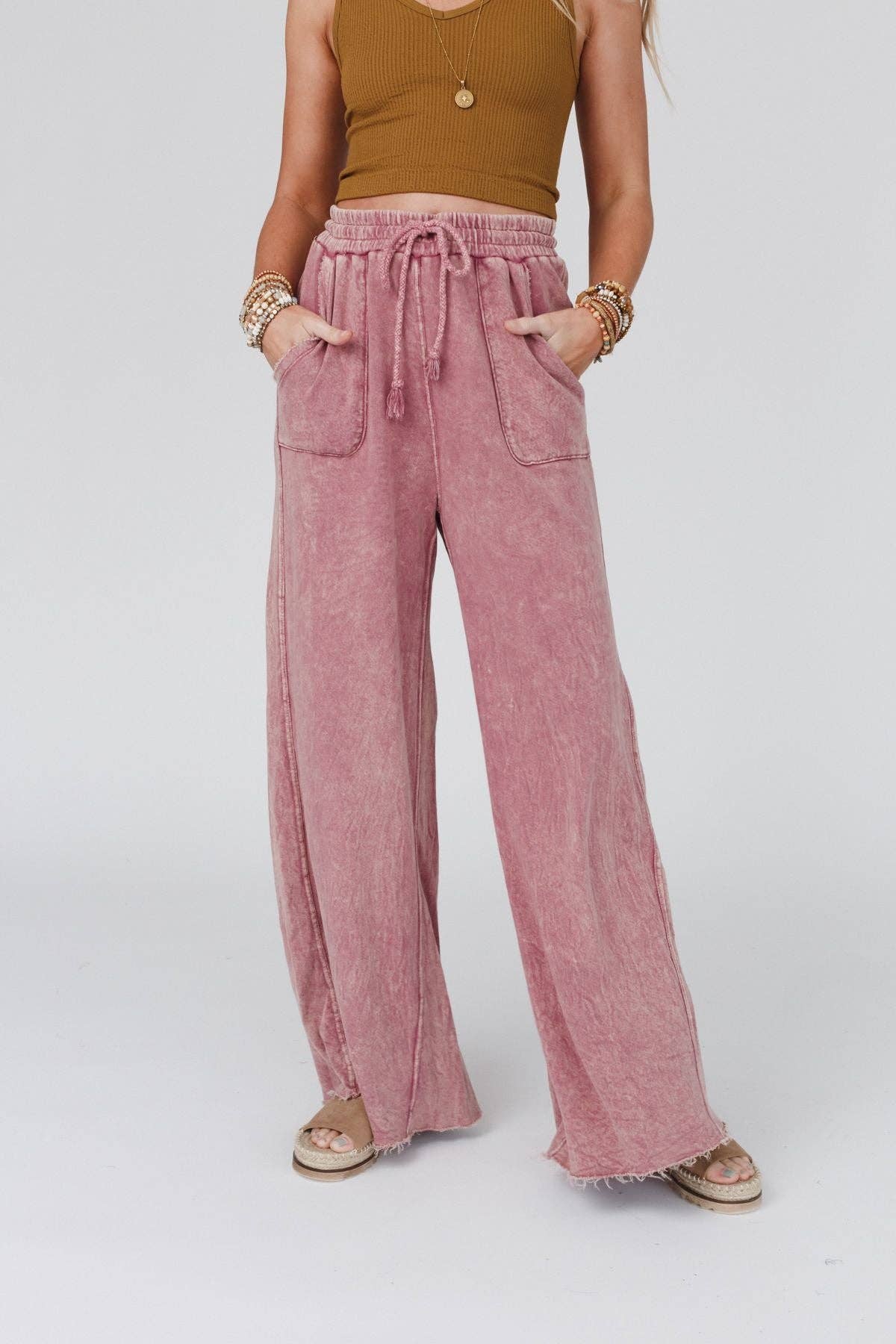 Relaxing Robin Wide Leg Pant - New Mauve: S