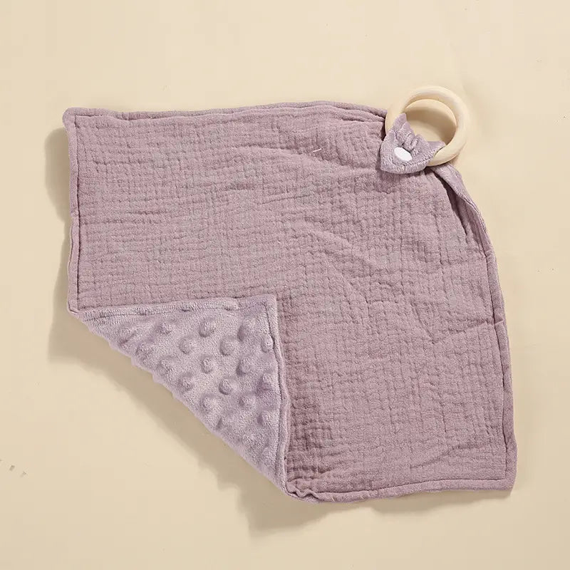 1pc Baby Comfortable Soothing Towel, Hanging Bib, Touchable Scarf