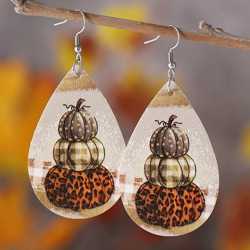 Retro Leopard Pattern Thanksgiving Autumn Harvest Pumpkin Maple Leaf Dangle Earrings PU Leather Jewelry Trendy Gift