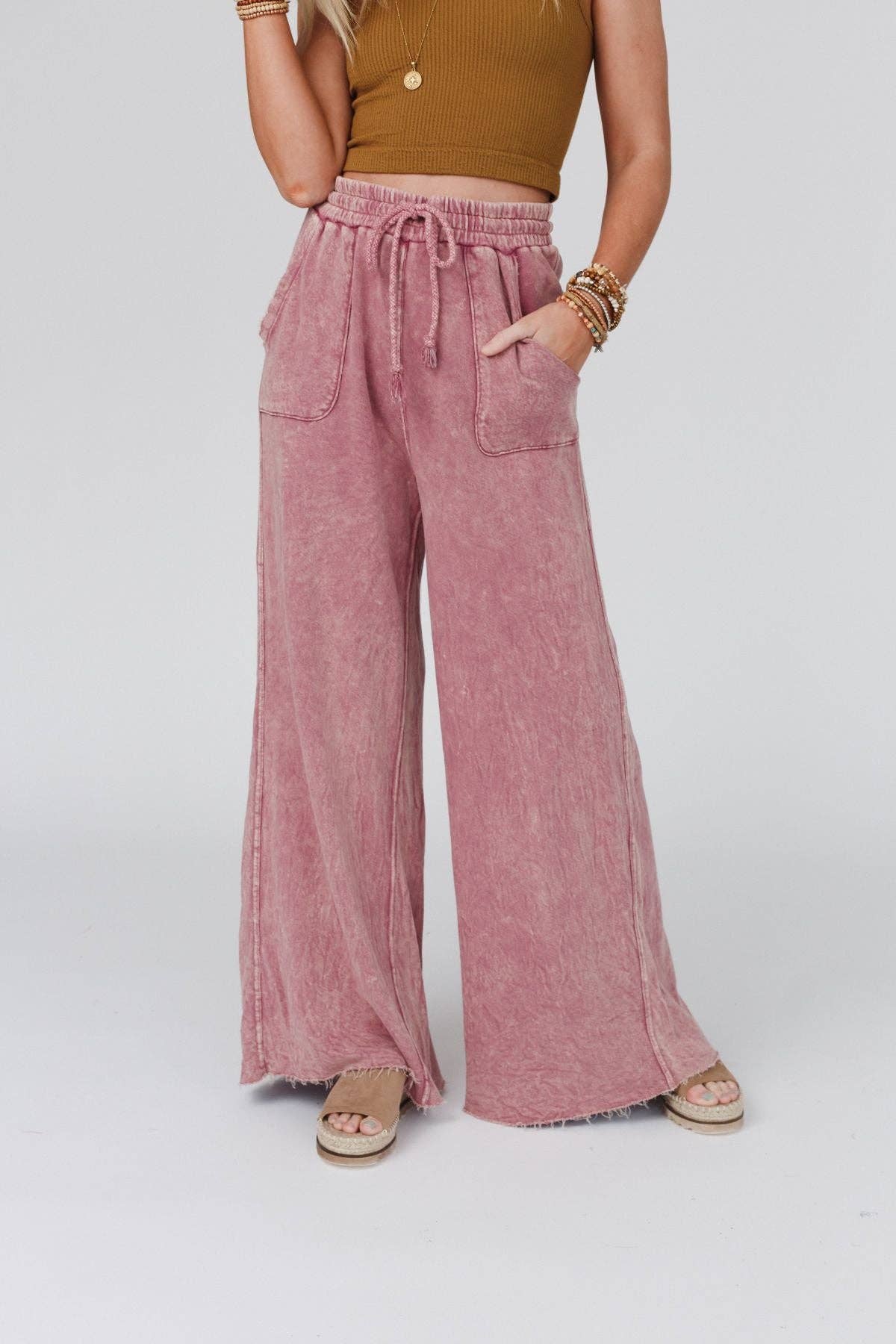 Relaxing Robin Wide Leg Pant - New Mauve: L